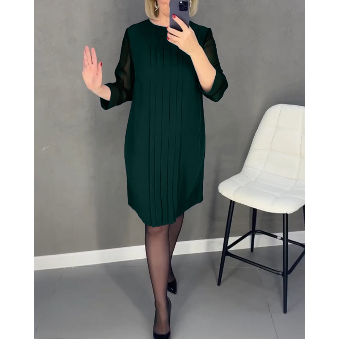 Patricia – Plissiertes Damenkleid im einfarbigen Patchwork-Mesh