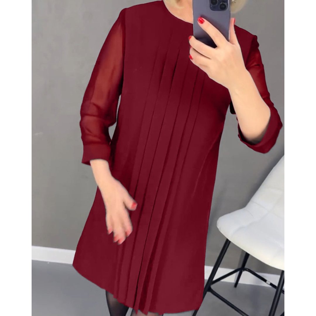 Patricia – Plissiertes Damenkleid im einfarbigen Patchwork-Mesh