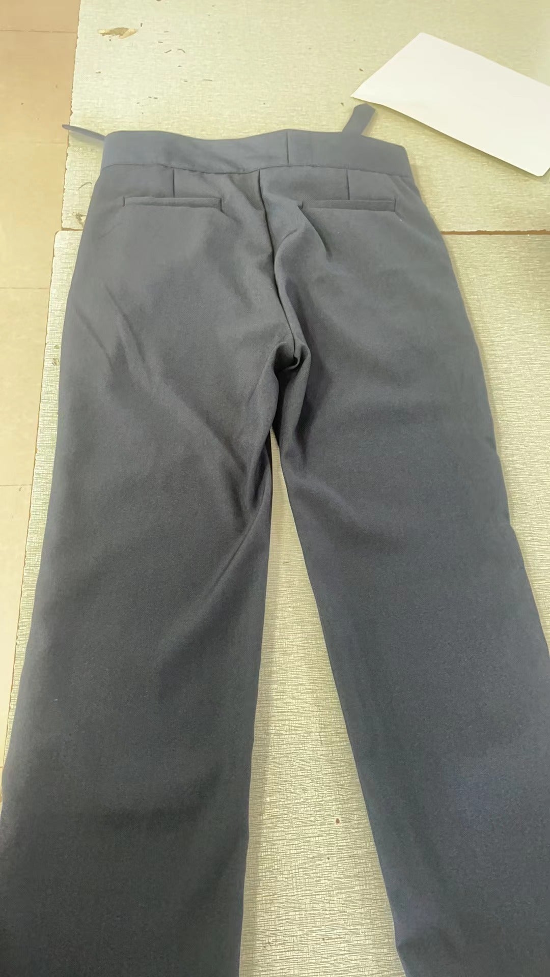Herren High-Waist Bundfaltenhose – Eleganter Business- und Freizeitstil mit verstellbarem Bund