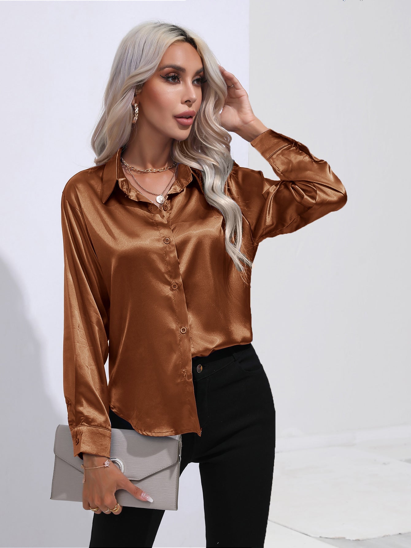 Jasmine – Satinhemd für Damen