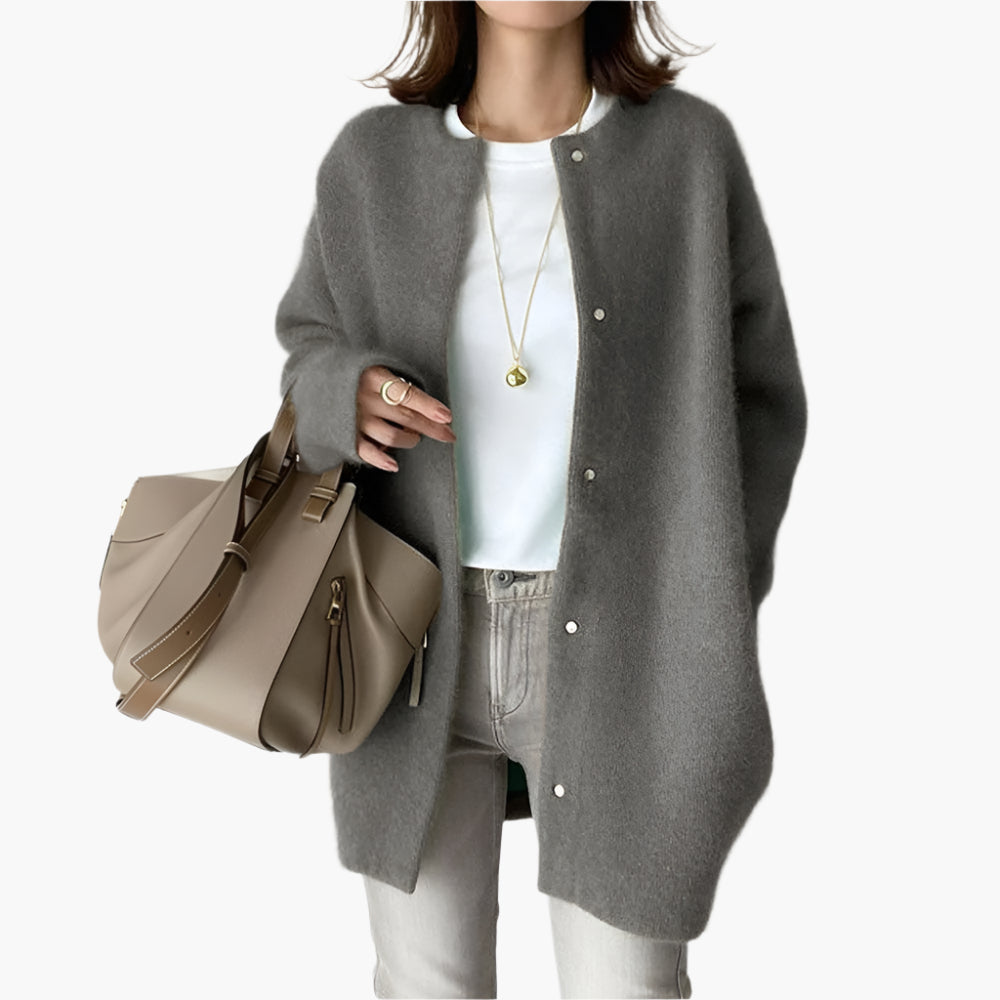 Damen Strickjacke im modernen Oversize-Look für Alltag und Büro