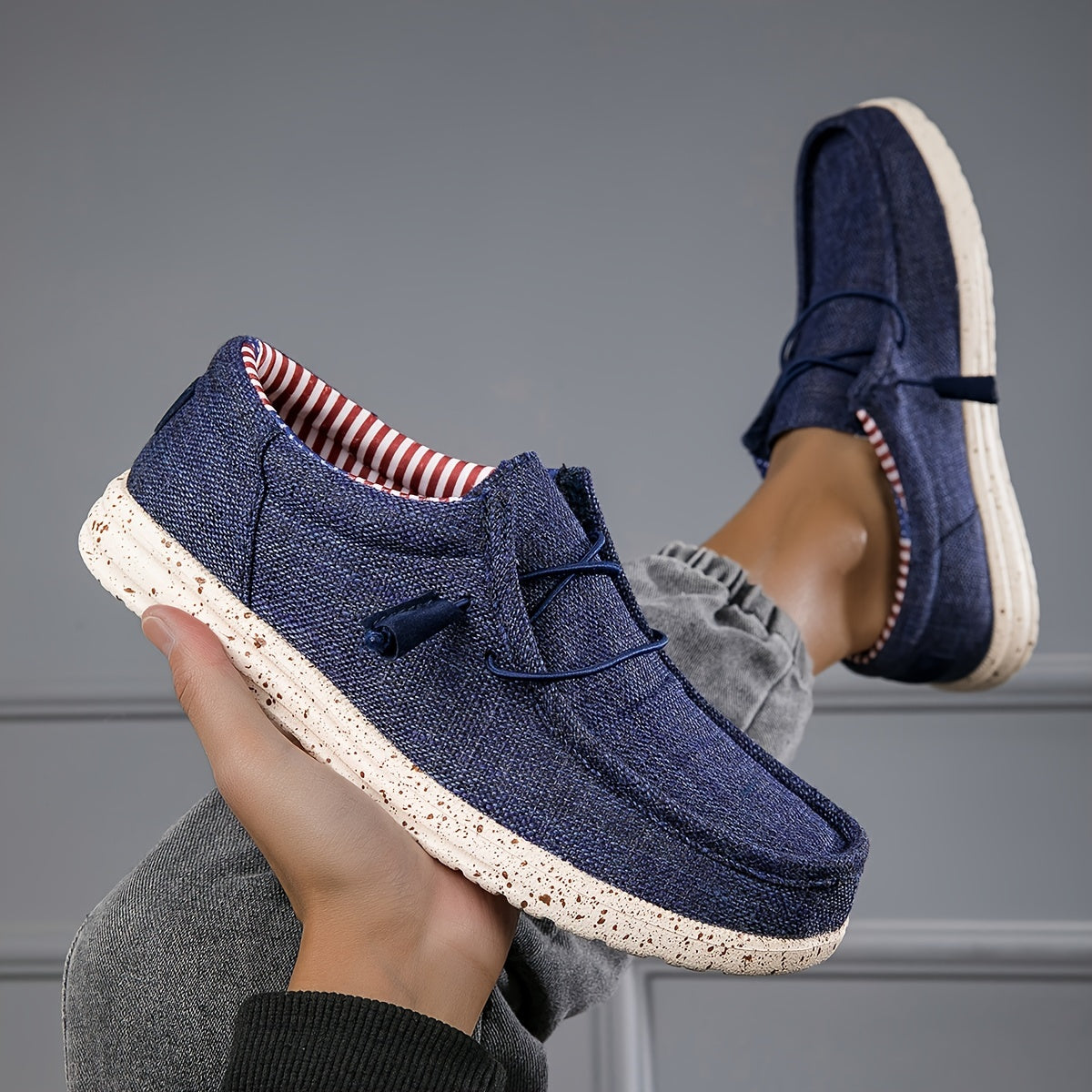 Men's casual slip-ons in modern loafer style – Comfortable slip-on shoes for everyday and leisure use