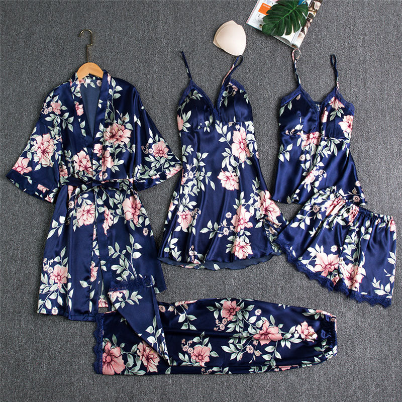 Audrey – Five-piece pajama with spaghetti straps for women