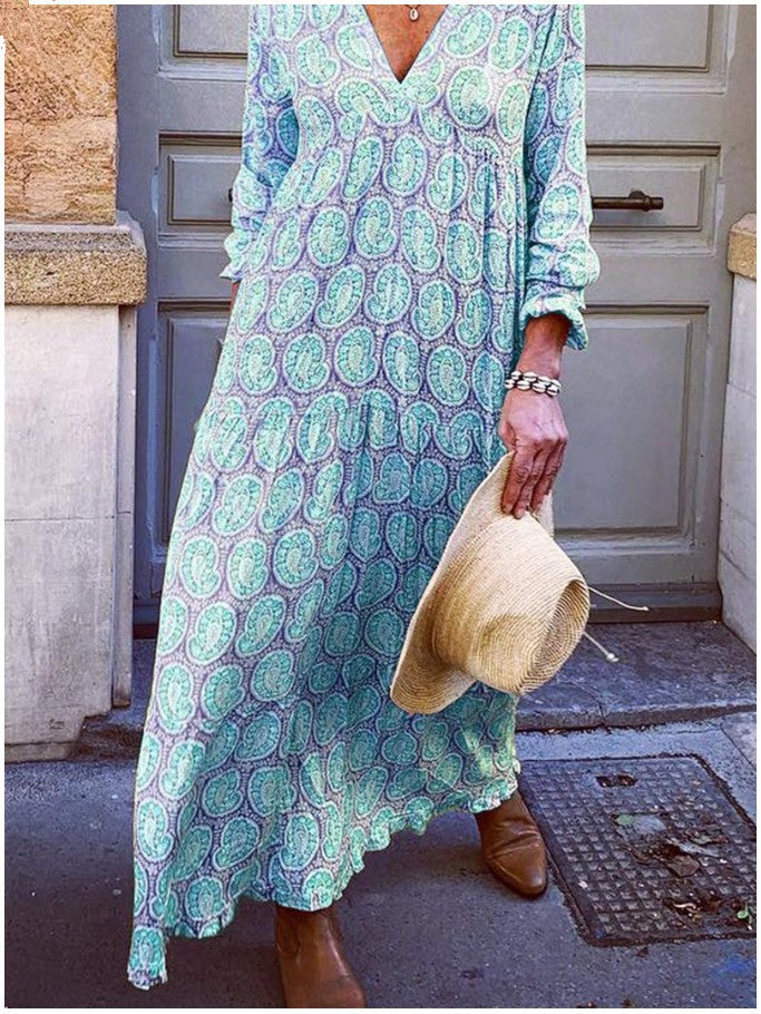 Katie – Dress with modern cut