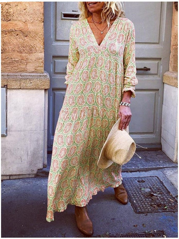 Katie – Dress with modern cut