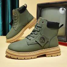 Men's outdoor boots in urban style – sturdy casual shoes for work and adventure