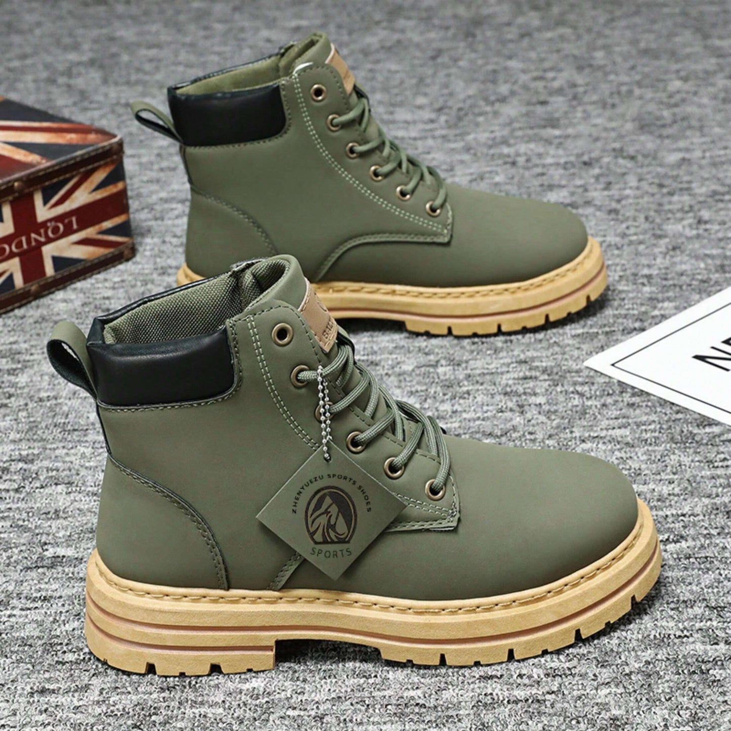 Men's outdoor boots in urban style – sturdy casual shoes for work and adventure
