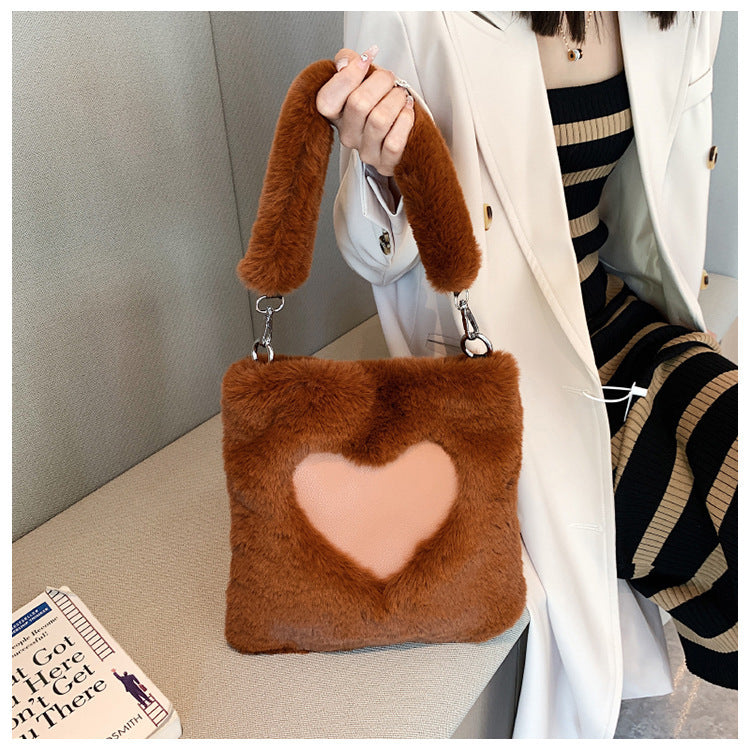 Tanya – Winter Plüsch Schultertasche für Damen