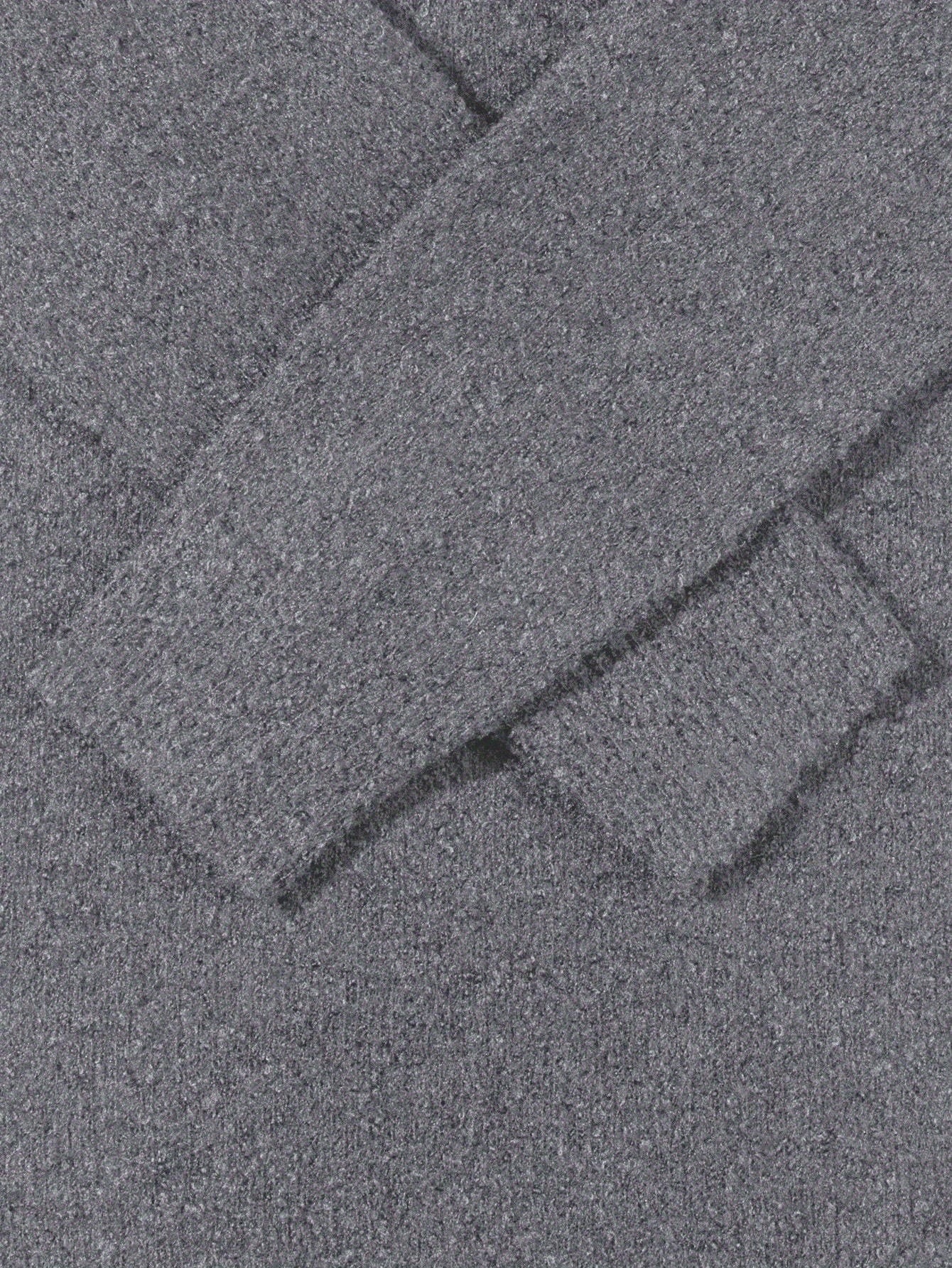 Men's street style pullover with letter pattern and loose fit – perfect for autumn and winter