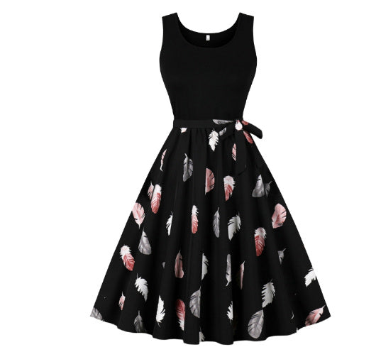 Jessica – Elegantes Spitzenkleid mit tropischem Druck