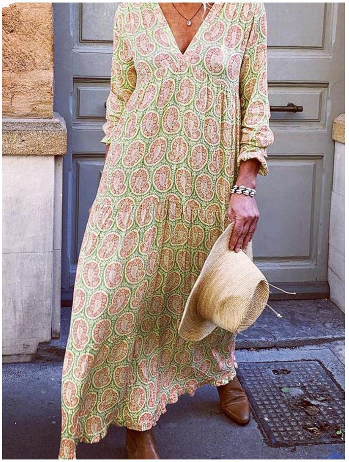Katie – Dress with modern cut