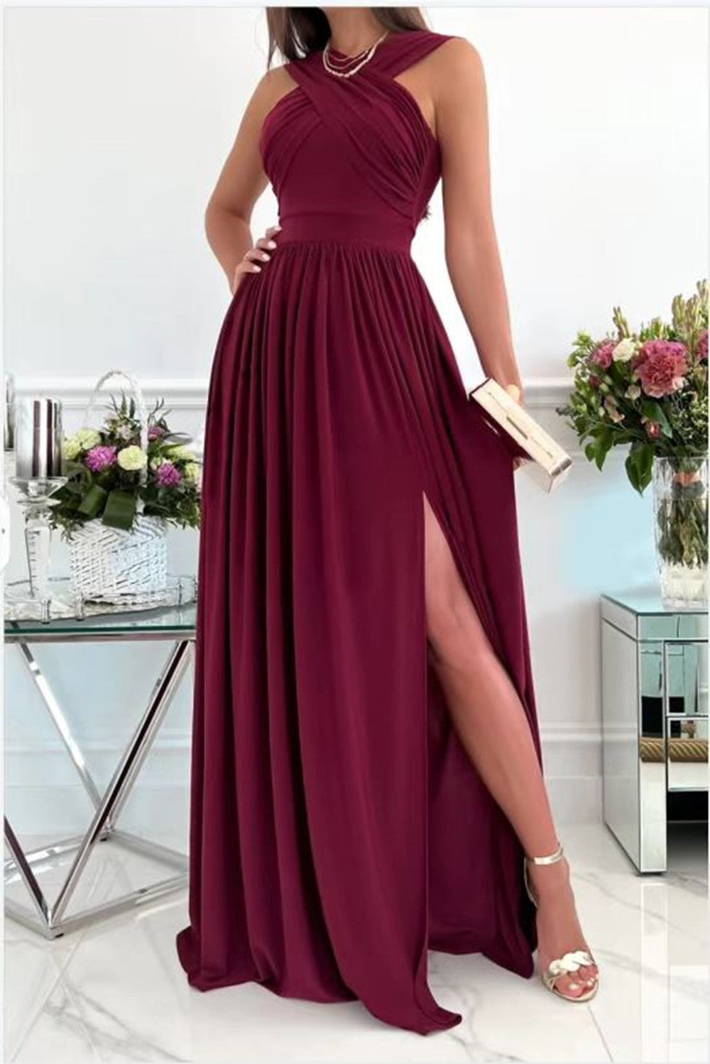 Catherine – Ärmelloses Kleid mit Nackenhängung
