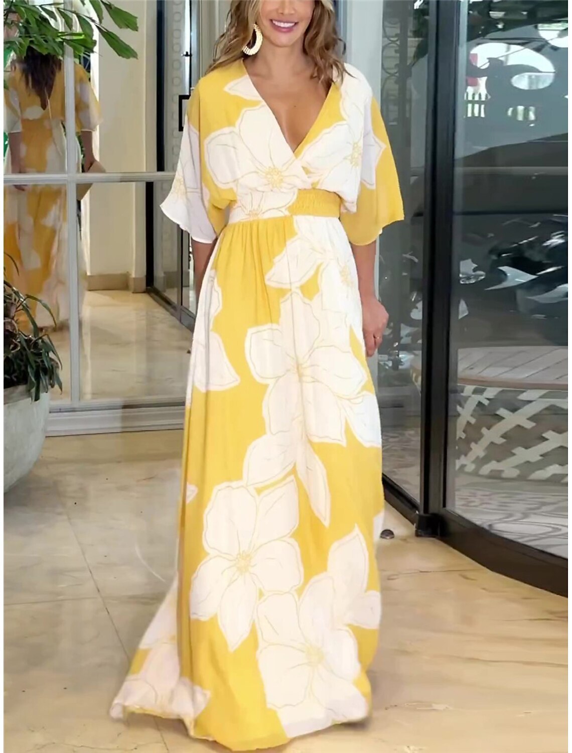 Damen Maxikleid mit Blumenmuster – Elegantes Sommerkleid für Gartenpartys & Urlaub
