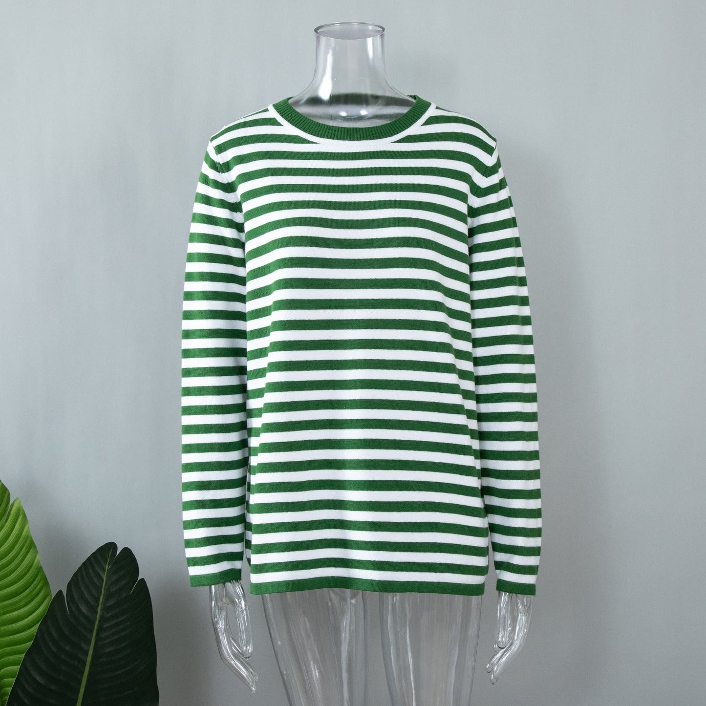 Damen Strickpullover mit Streifen – Lässiger Alltags-Sweater, zeitloser Stil, ideal für Büro & Freizeit