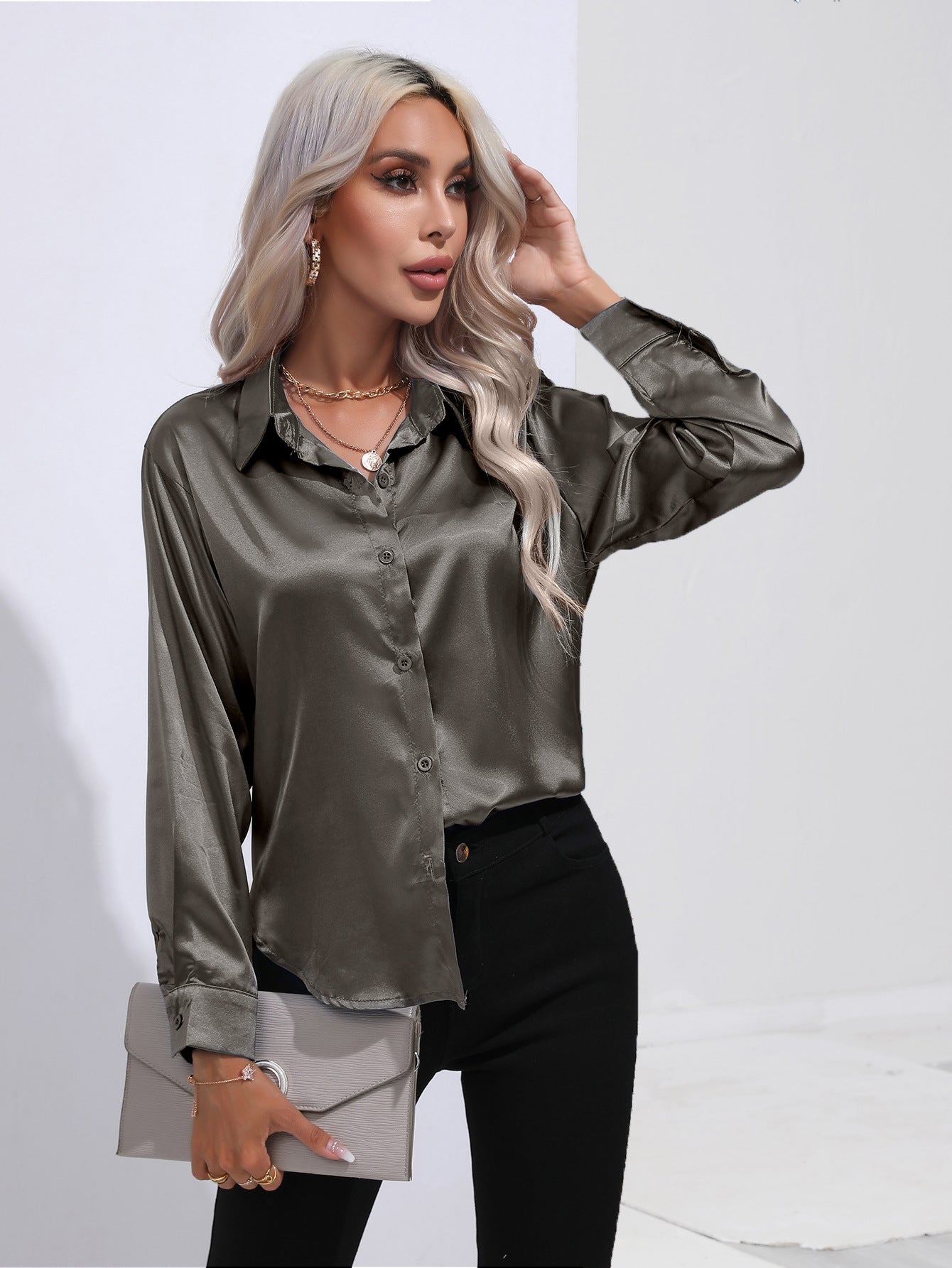 Jasmine – Satinhemd für Damen