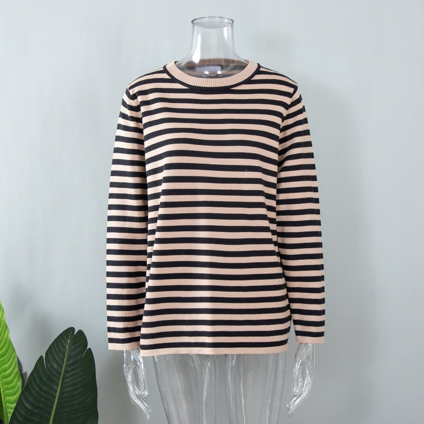 Damen Strickpullover mit Streifen – Lässiger Alltags-Sweater, zeitloser Stil, ideal für Büro & Freizeit