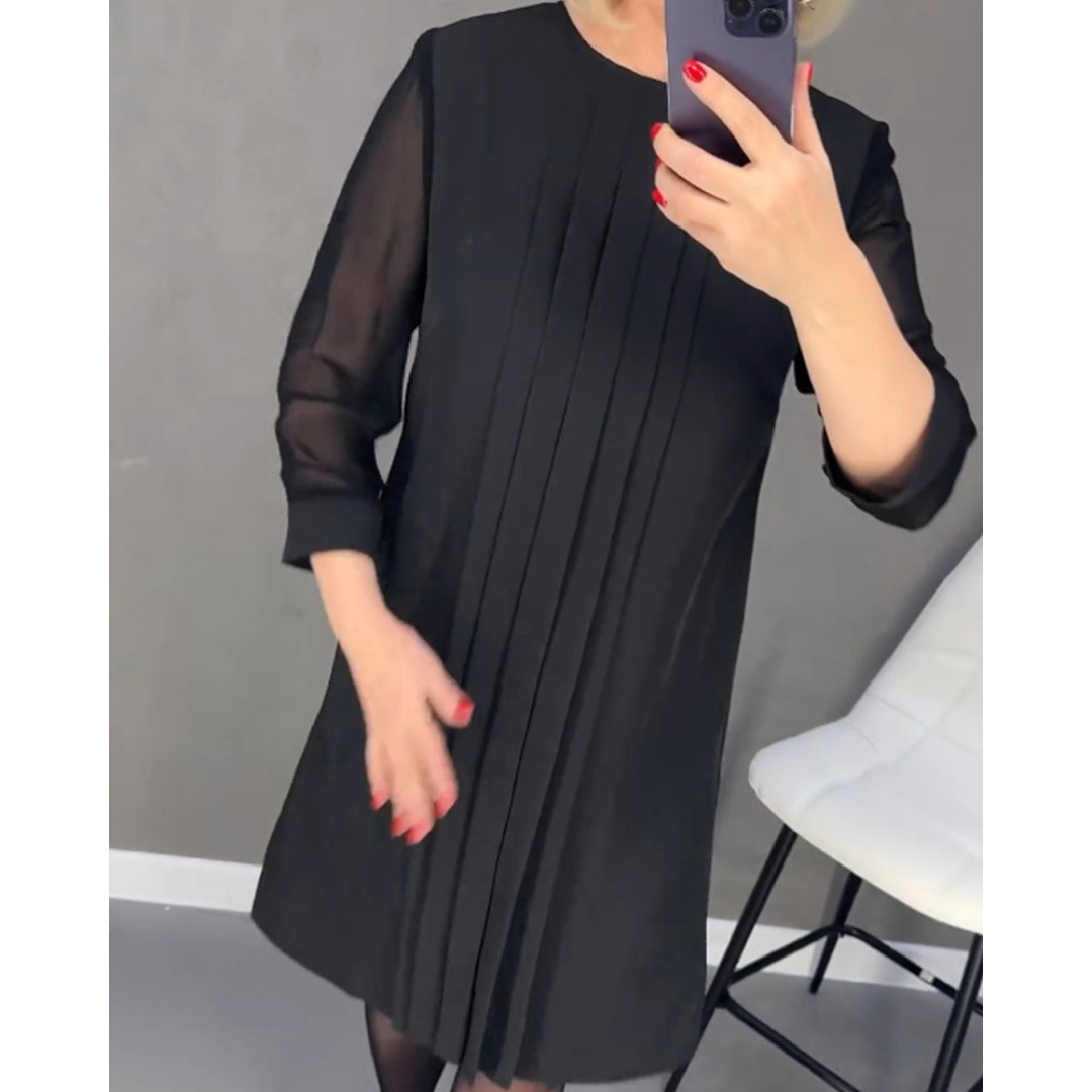 Patricia – Plissiertes Damenkleid im einfarbigen Patchwork-Mesh