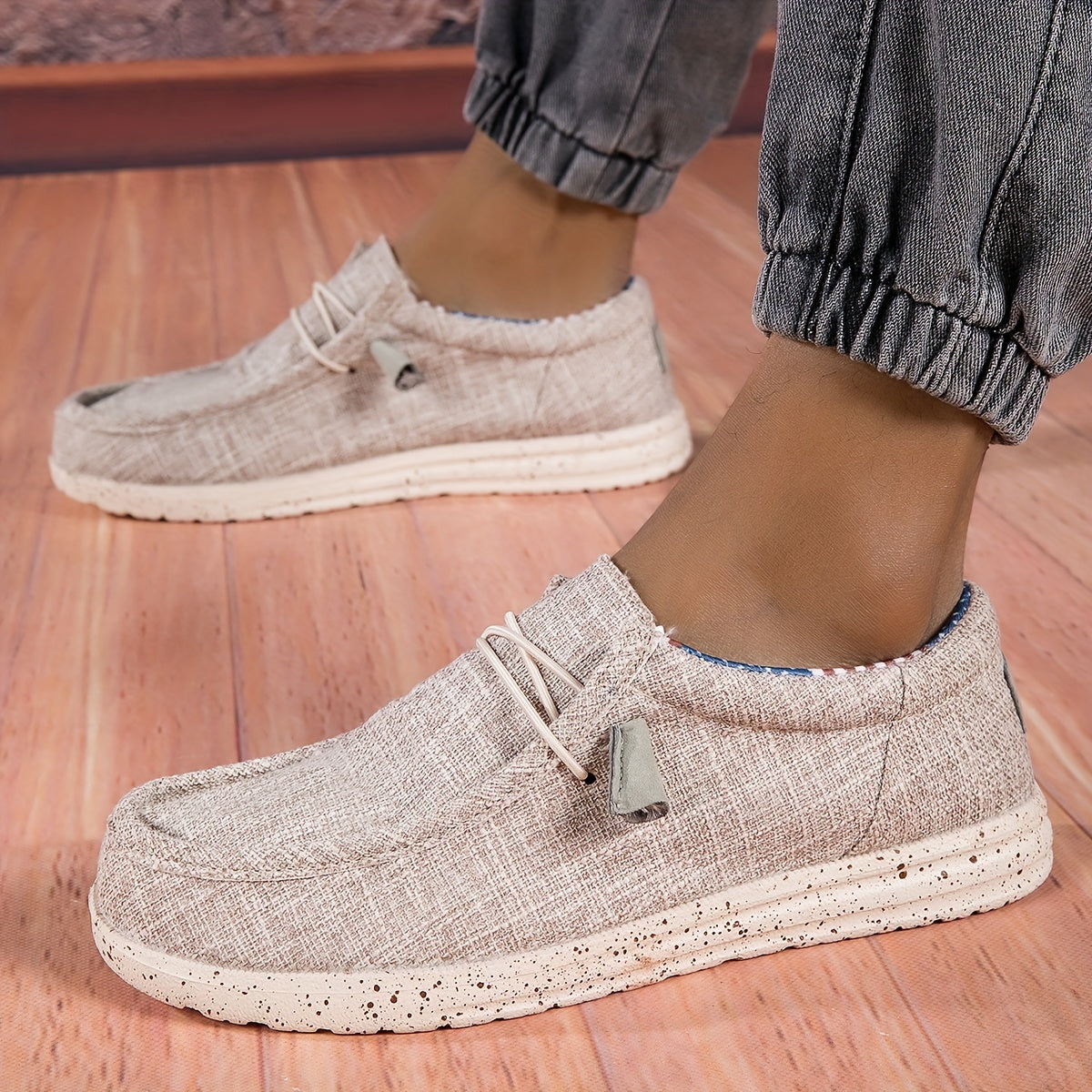Men's casual slip-ons in modern loafer style – Comfortable slip-on shoes for everyday and leisure use