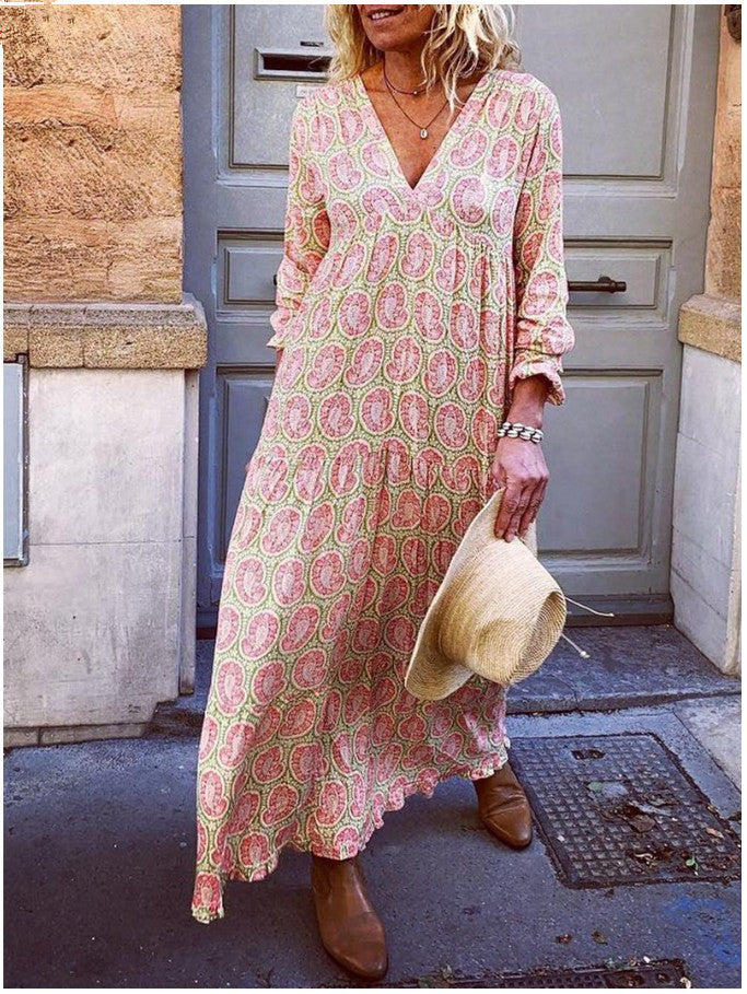 Katie – Dress with modern cut
