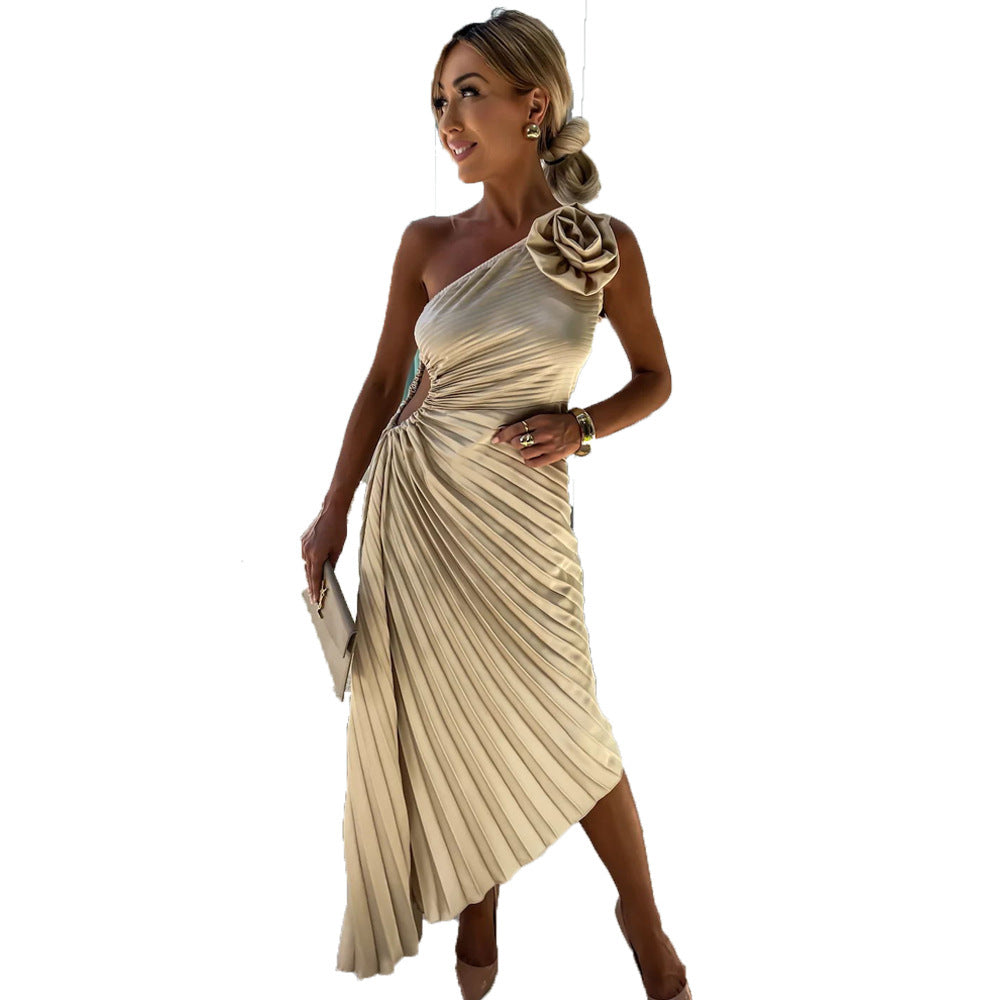 Damen One-Shoulder Plissee-Fishtail Cocktailkleid mit Blumendetail – Elegantes Partykleid für festliche Anlässe