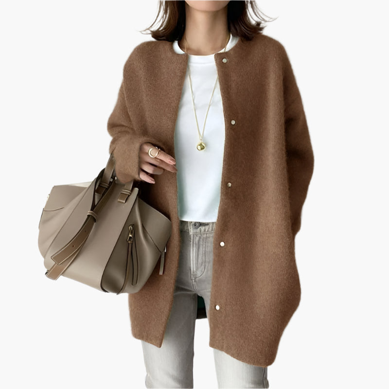Damen Strickjacke im modernen Oversize-Look für Alltag und Büro