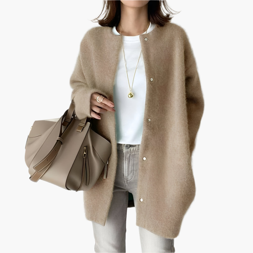 Damen Strickjacke im modernen Oversize-Look für Alltag und Büro