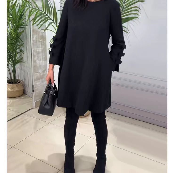 Rachael – Fashionable polyester skirt in mid-length with village colors