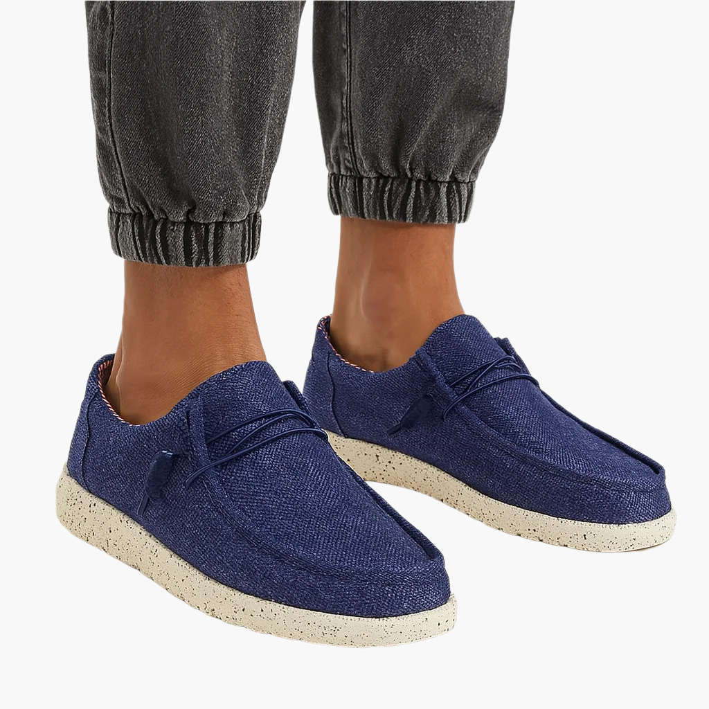 Men's casual slip-ons in modern loafer style – Comfortable slip-on shoes for everyday and leisure use