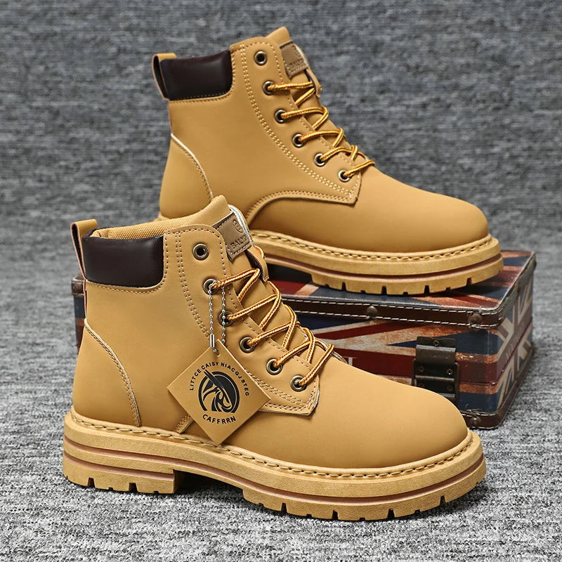 Men's outdoor boots in urban style – sturdy casual shoes for work and adventure