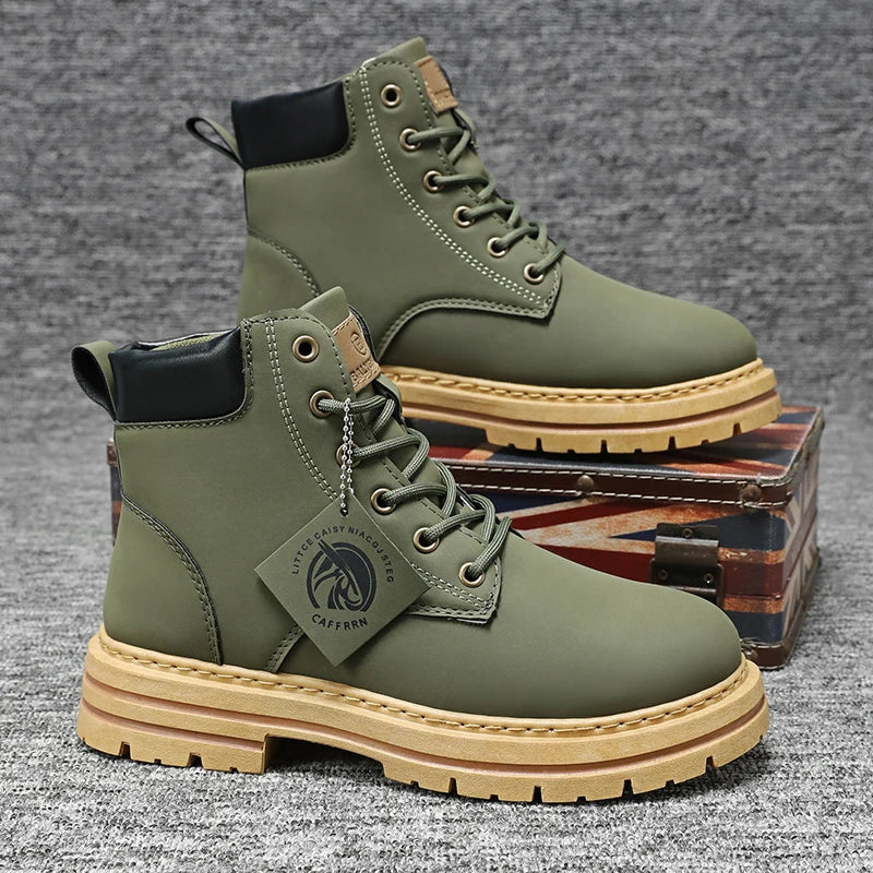 Men's outdoor boots in urban style – sturdy casual shoes for work and adventure