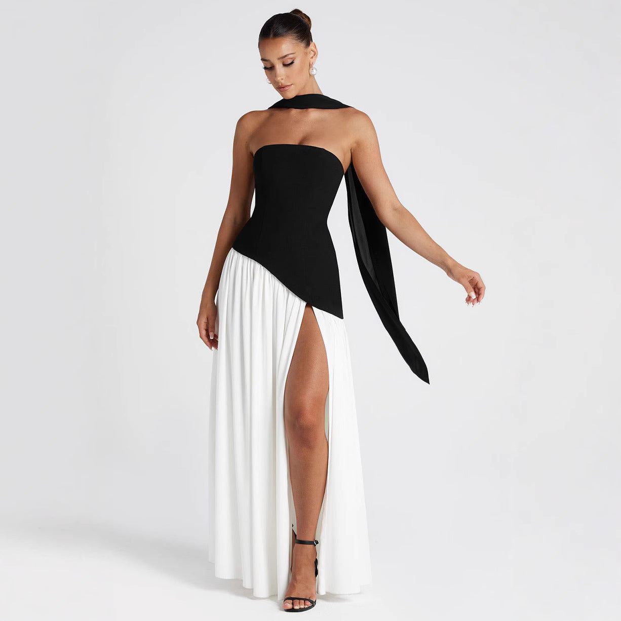 Damen Elegantes Trägerloses Abend Maxikleid – Modernes Design für festliche Anlässe und Galas