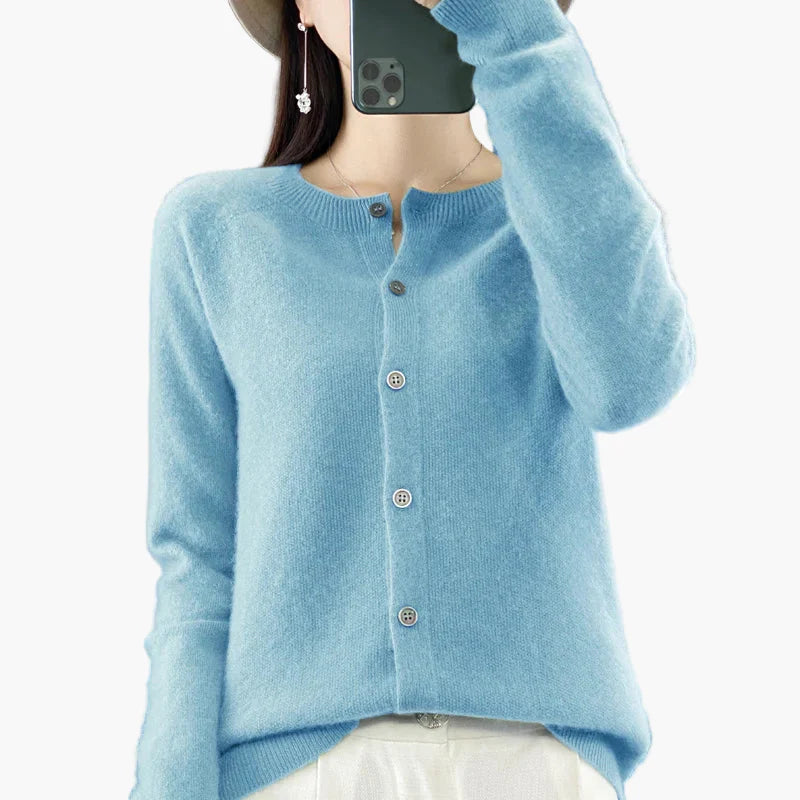Women's knitted cardigan – Classic cardigan in elegant style for everyday and office use