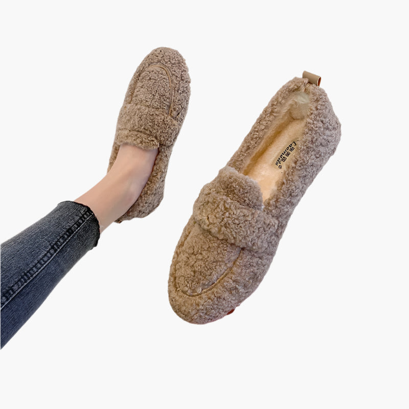 Damen Hausschuhe im Plüsch-Look – Bequeme und stilvolle Slipper für Zuhause