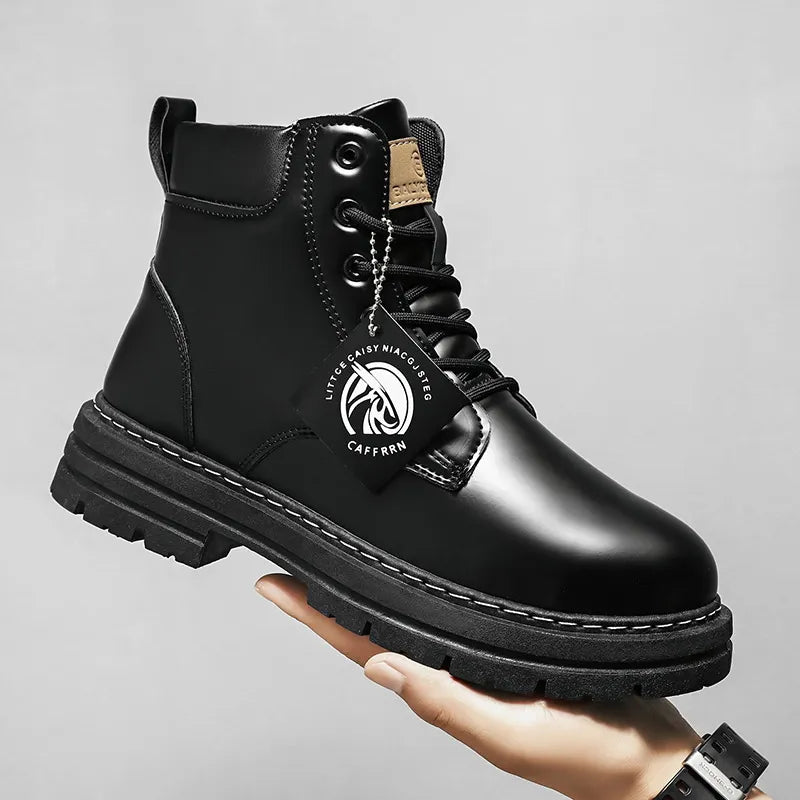 Men's outdoor boots in urban style – sturdy casual shoes for work and adventure