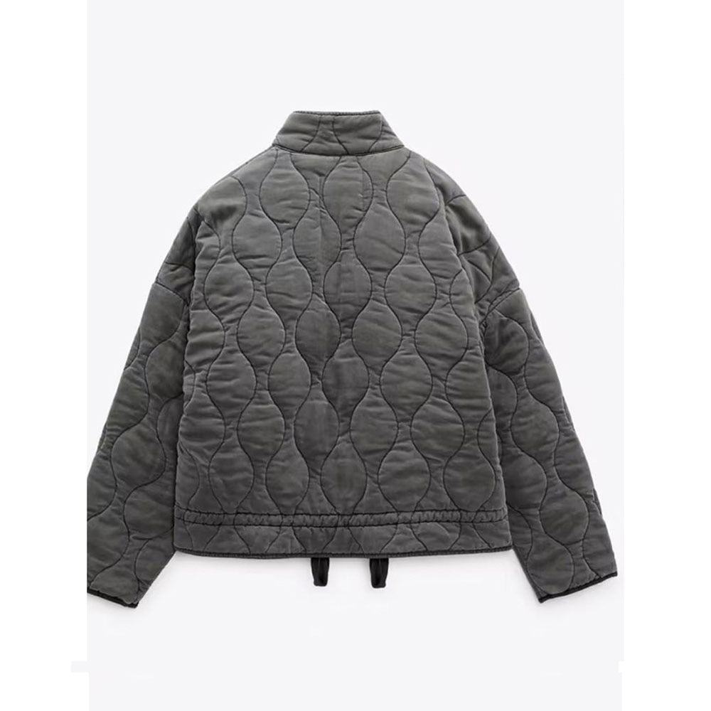 Women's Oversize Quilted Jacket with Pockets and Zipper – Fashionable Winter Jacket 2024