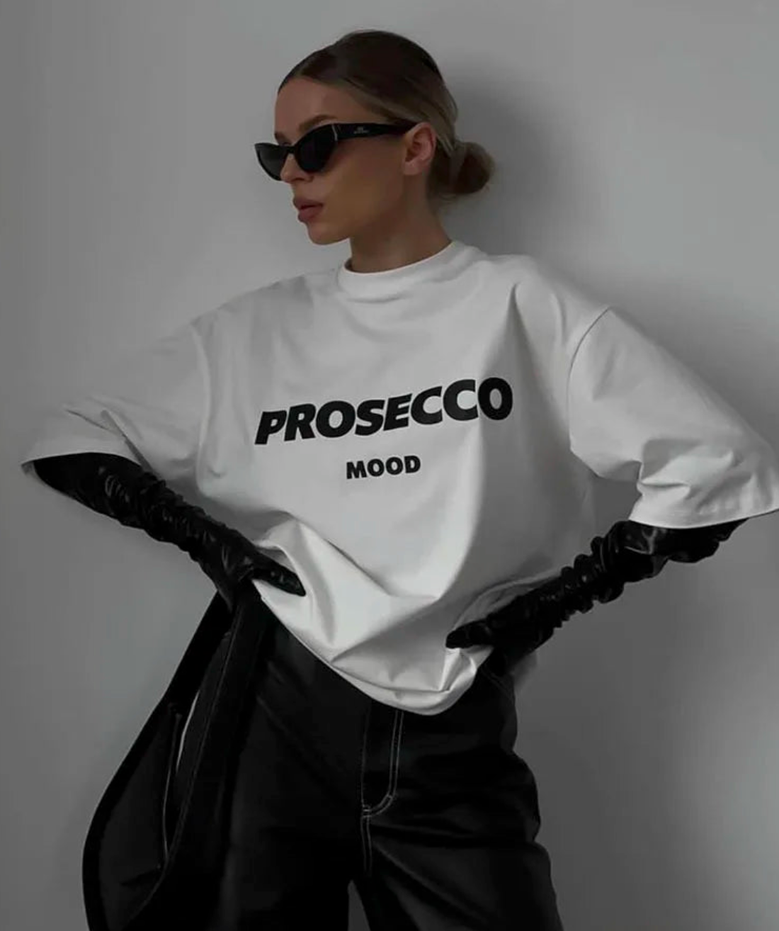 Abigail – Oversized Damen T-Shirt mit Grafischem Druck