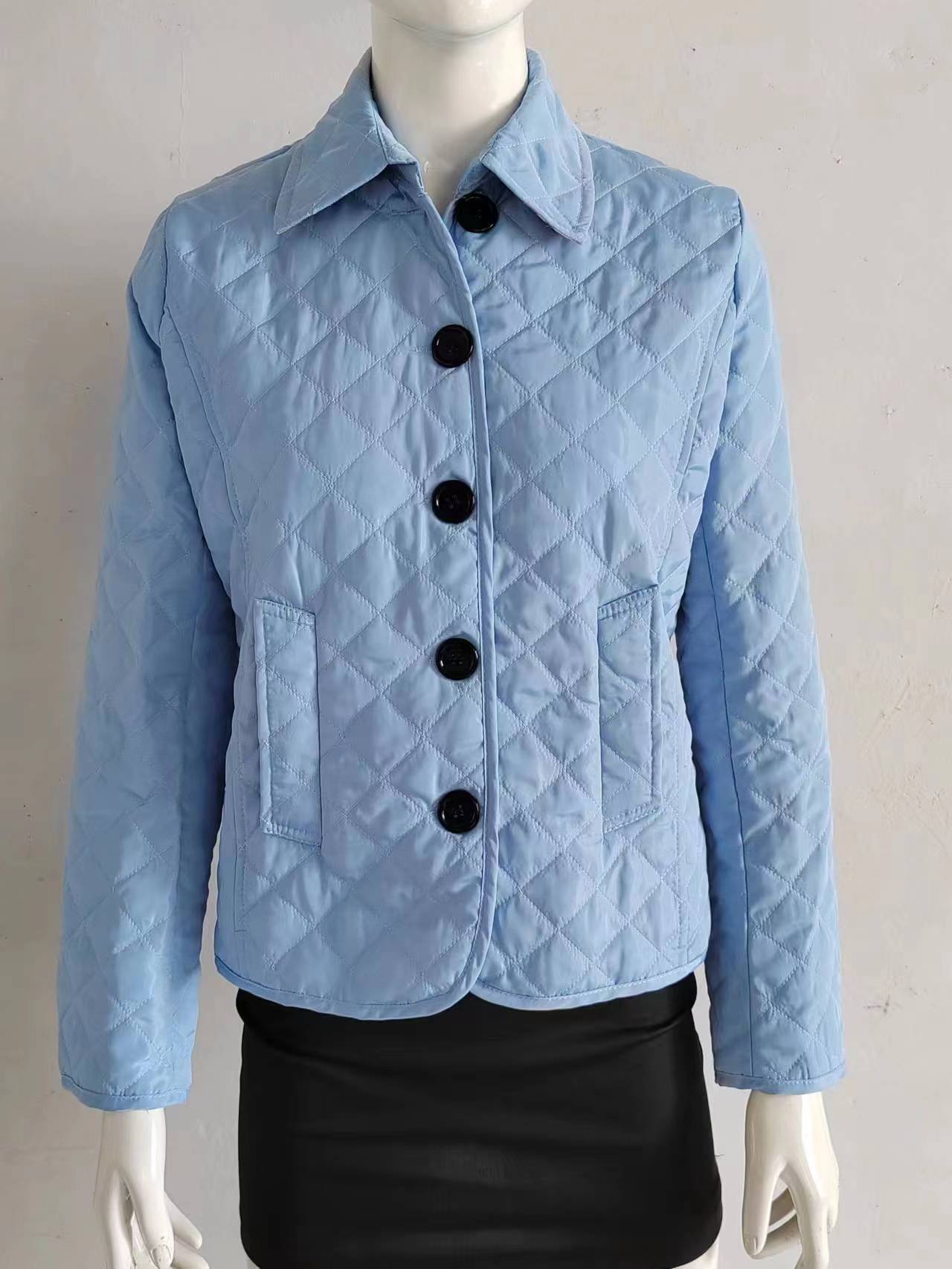 Women's quilted jacket slim fit with notch collar – Elegant transitional jacket for everyday and office use