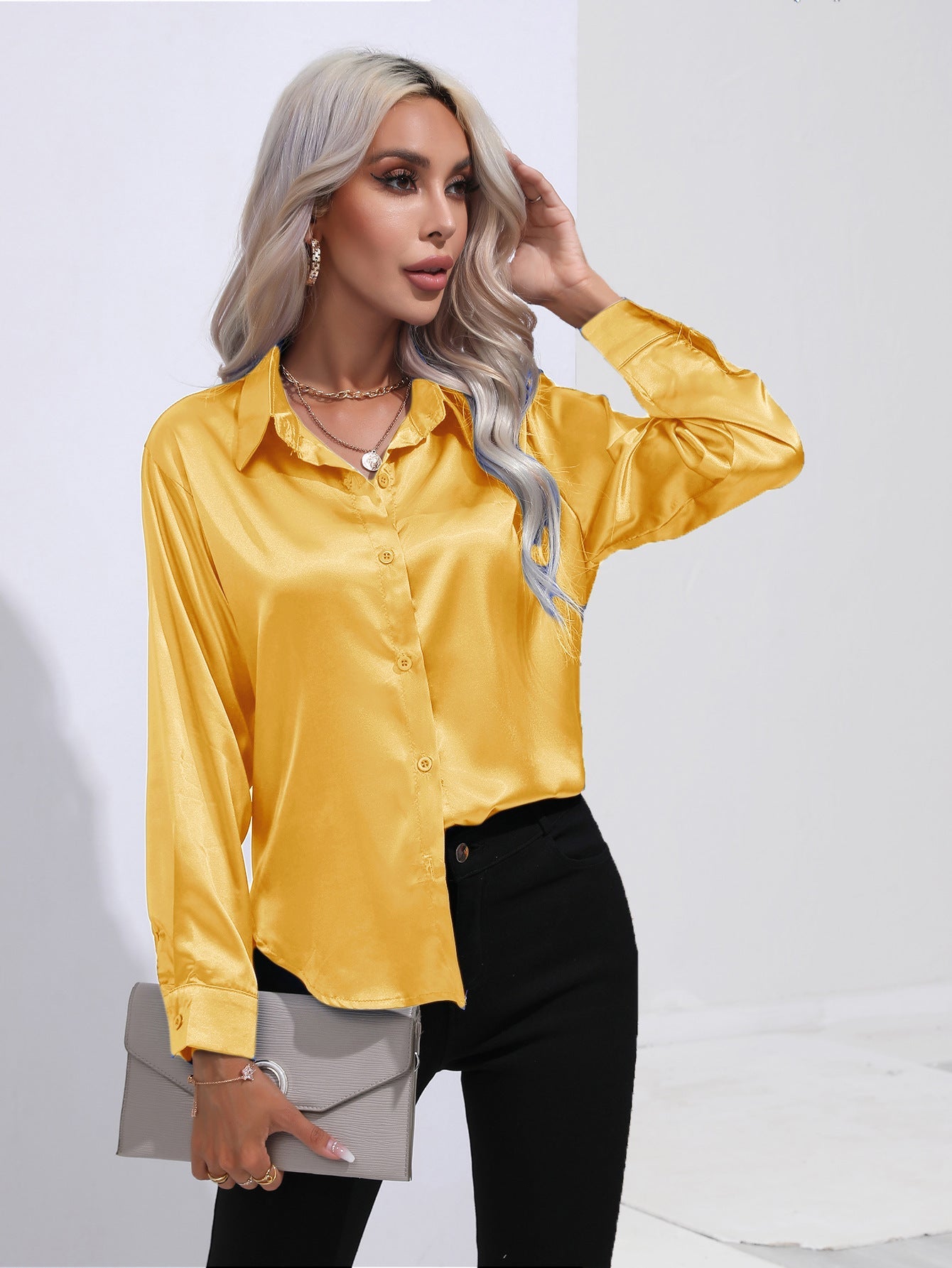 Jasmine – Satinhemd für Damen