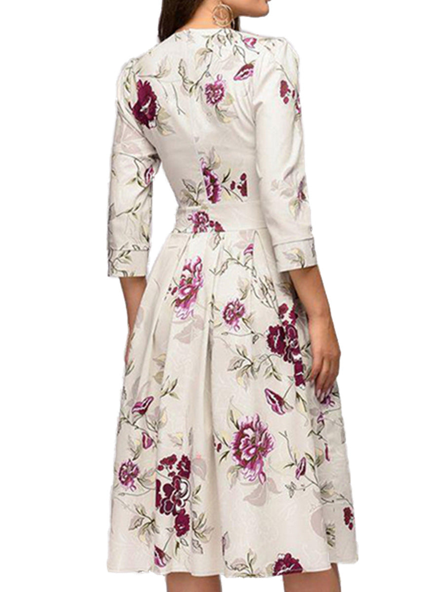 Alice – A-line pleated dress with fashionable print