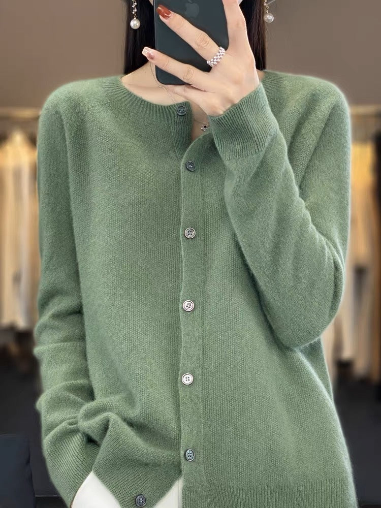 Leanne – Merinowoll-Cardigan mit Rundhalsausschnitt und langen Ärmeln