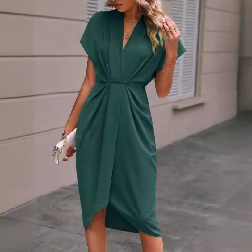 Jessie – summer dress with batwing sleeves and V-neckline