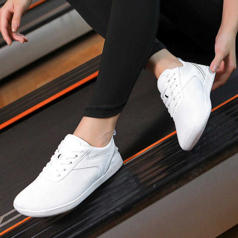 Mark – Breathable sports shoes with soft sole for brisk walking