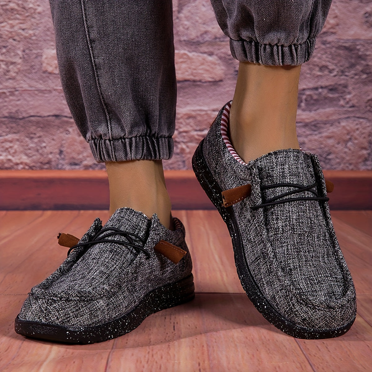 Men's casual slip-ons in modern loafer style – Comfortable slip-on shoes for everyday and leisure use