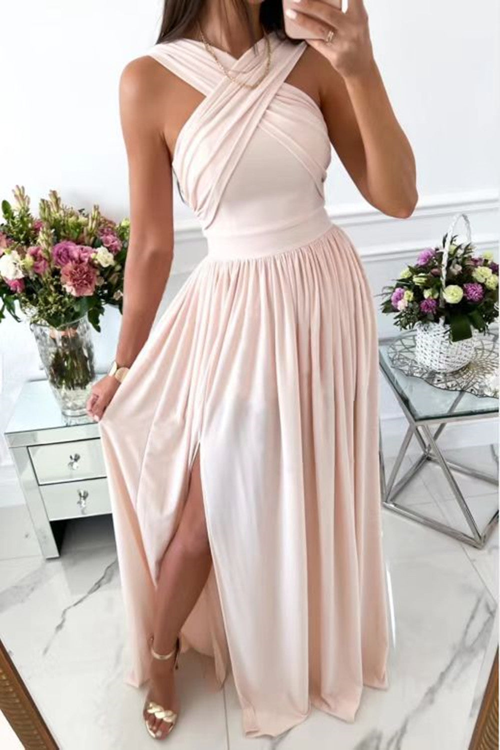 Catherine – Ärmelloses Kleid mit Nackenhängung
