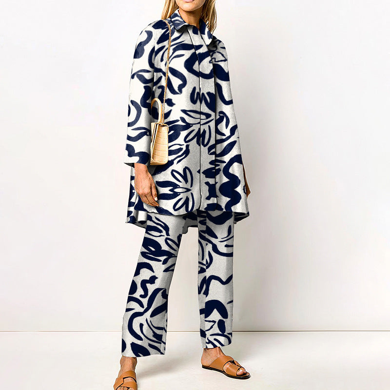 Women's two-piece set with modern geometric pattern – casual outfit for everyday and office