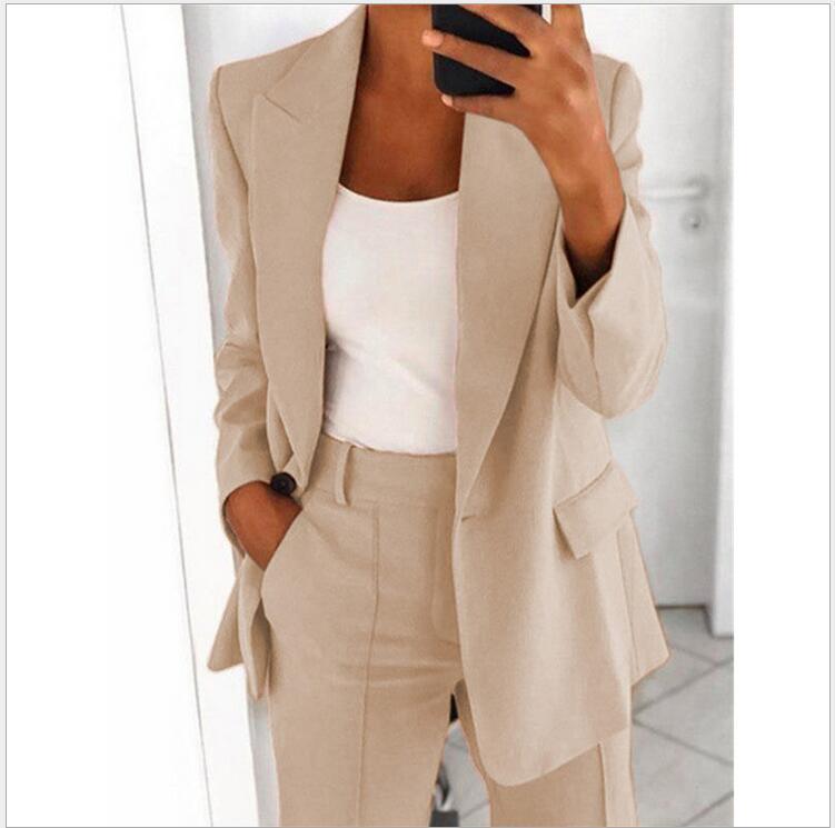 Tanya – Eleganter Damenblazer mit Schlankem Schnitt