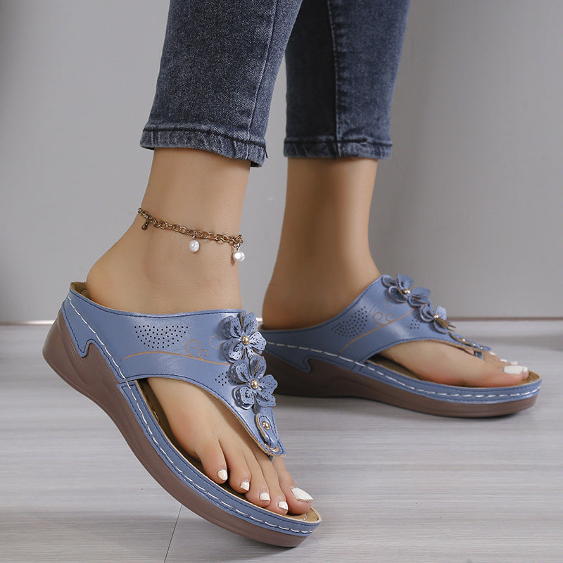 Rebecca – Damen Plateau-Sandalen mit Blumen