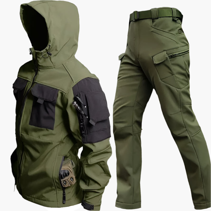 Herren Outdoor Tactical Softshell Anzug – Wind- & Wasserdichte Funktionsjacke mit Hose für Abenteuer, Wandern & Survival
