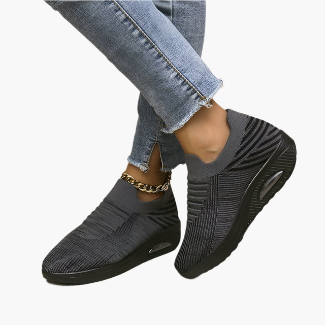 Damen Slip-On Sneakers – Bequeme Freizeitschuhe für Alltag und sportliche Aktivitäten
