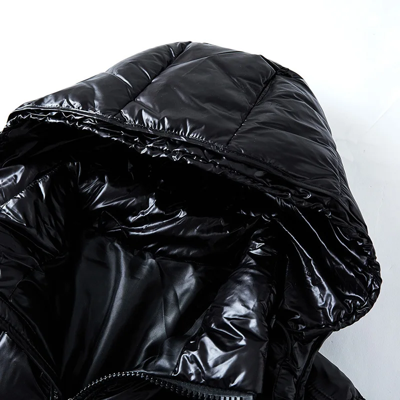 Men's Winter Quilted Jacket with Hood – Fashionable Outdoor Puffer Jacket for Cold Days